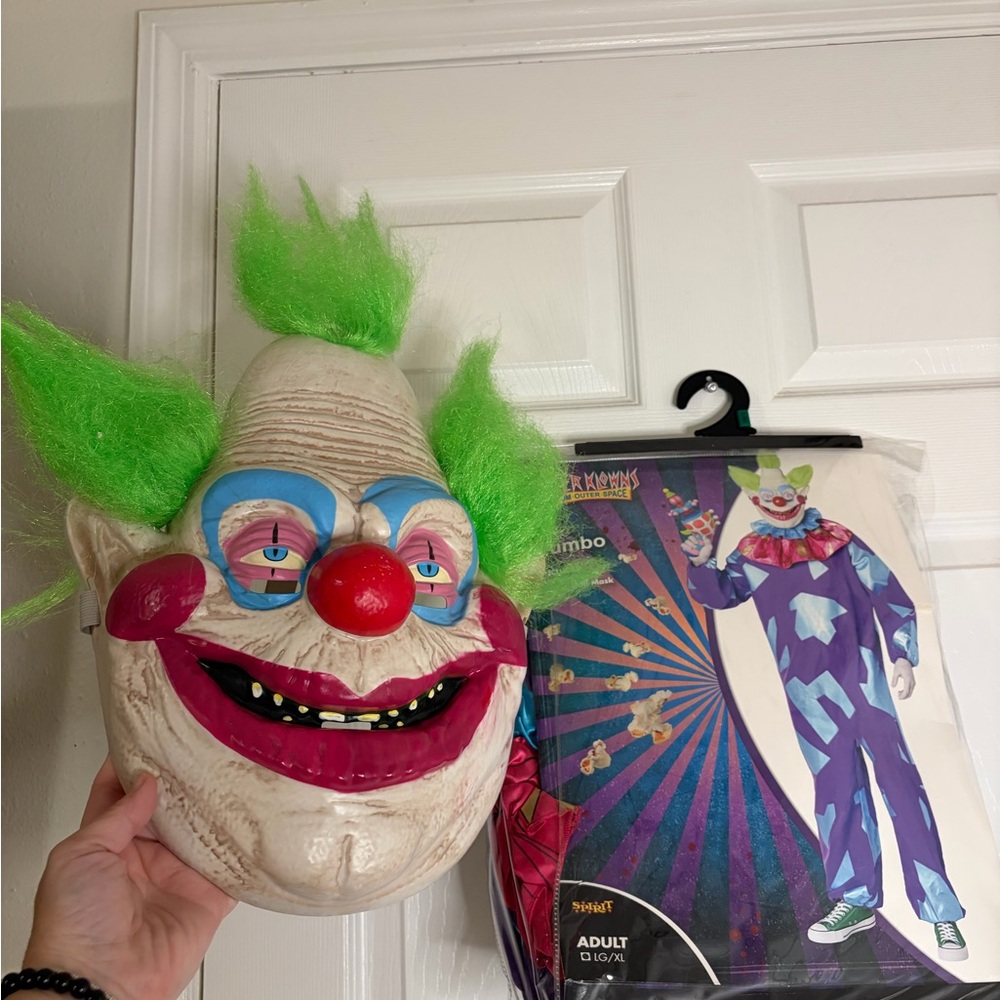 Jumbo complete costume